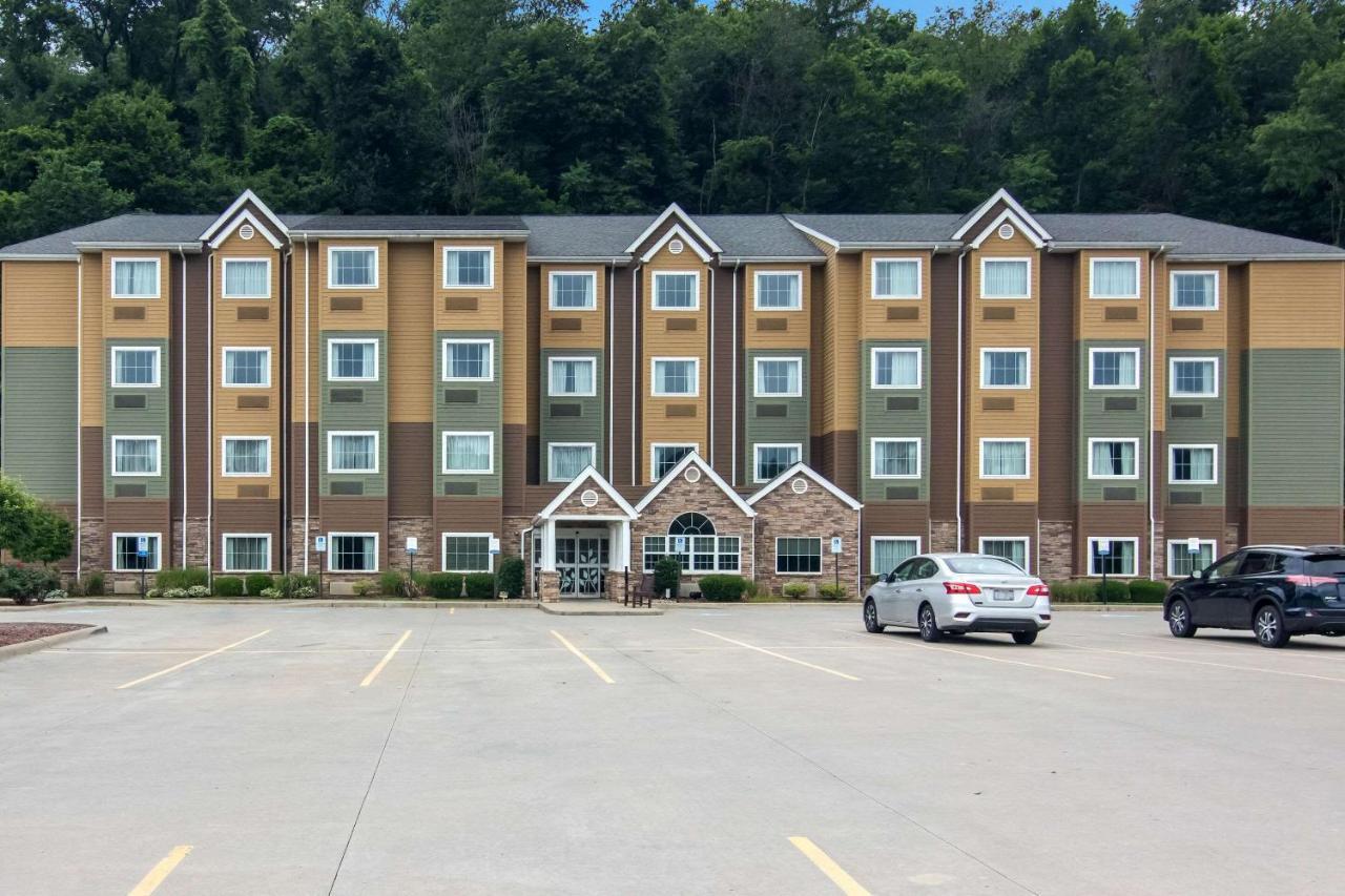 Sleep Inn & Suites Steubenville At The University Exterior photo
